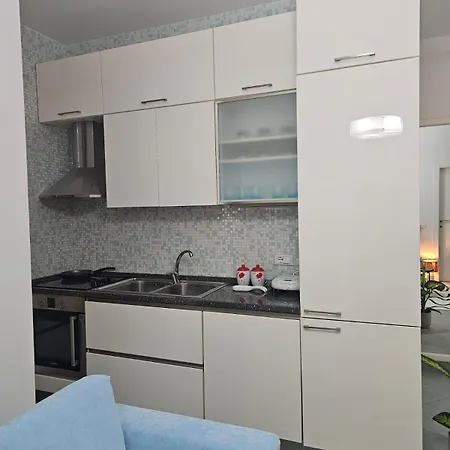 Main Apartment Blloku 1 Tirana Exterior photo